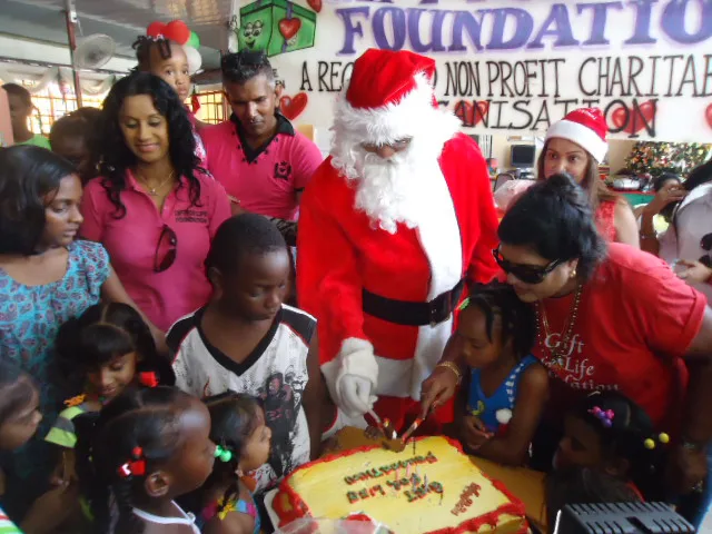 Photograph 51 from Christmas Motorcade 2014