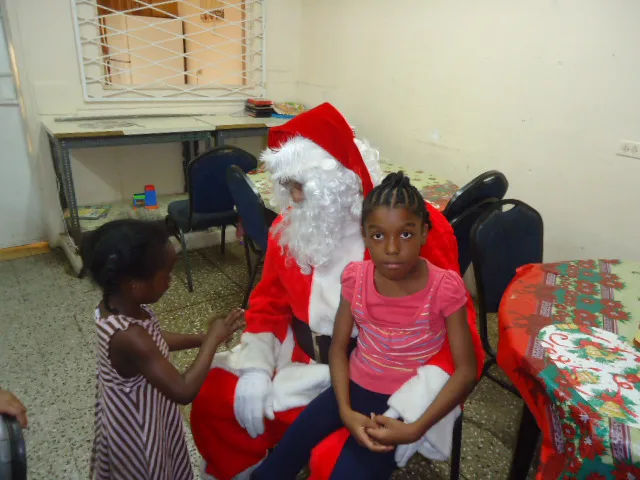 Photograph 77 from Christmas Motorcade 2014