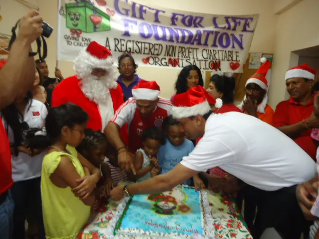 Photograph 80 from Christmas Motorcade 2014