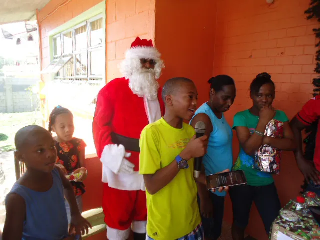 Photograph 33 from Christmas Motorcade 2014