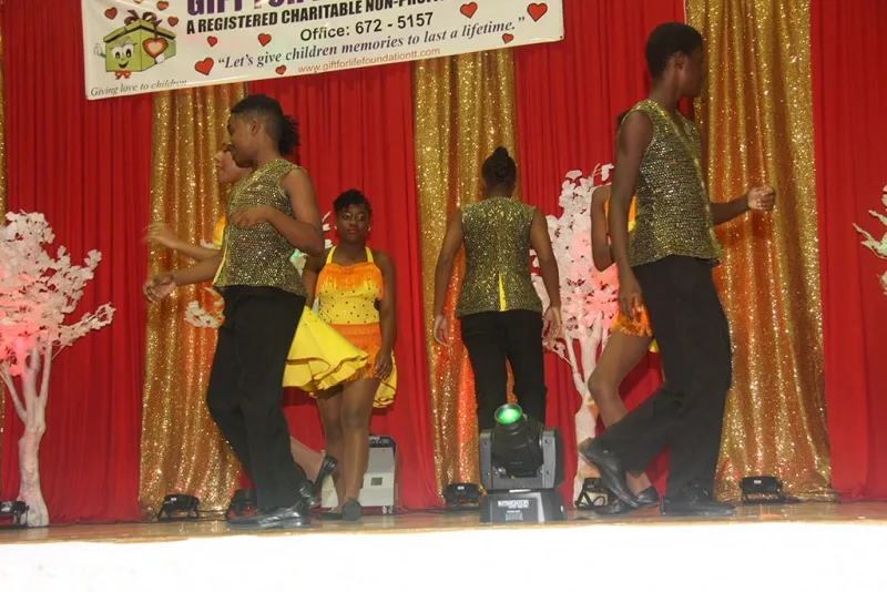 Photograph 18 from 2016 November Charity Dinner & Concert