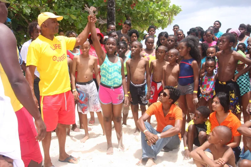 Photograph 12 from GFLF Takes 10 Children’s Homes To Tobago