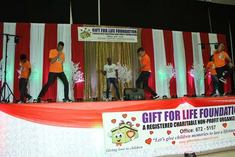 Photograph 34 from 2017 November Charity Dinner & Concert