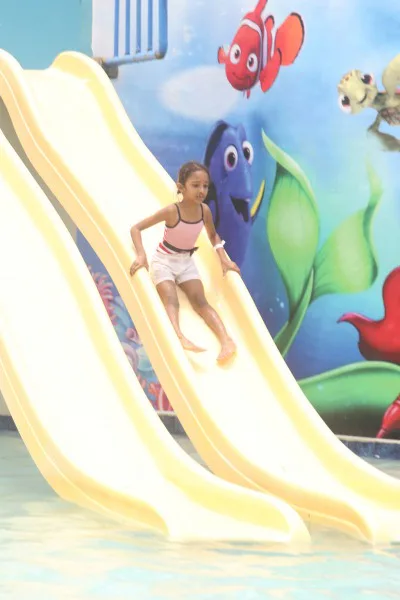 Photograph 4 from Gift for Life Foundation takes children to Fun Splash, Debe