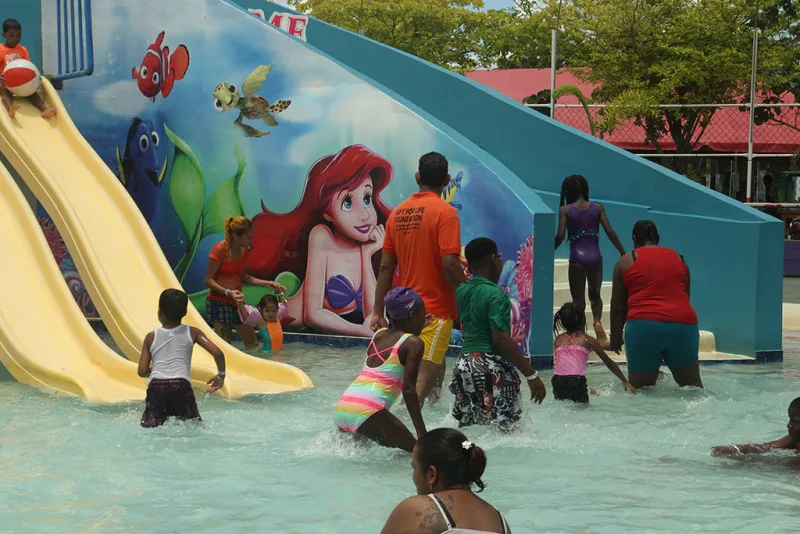 Photograph 6 from Gift for Life Foundation takes children to Fun Splash, Debe