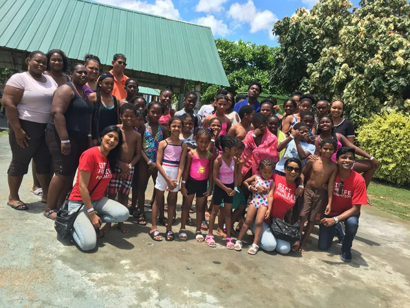 Photograph 24 from Gift for Life Foundation takes children to Fun Splash, Debe