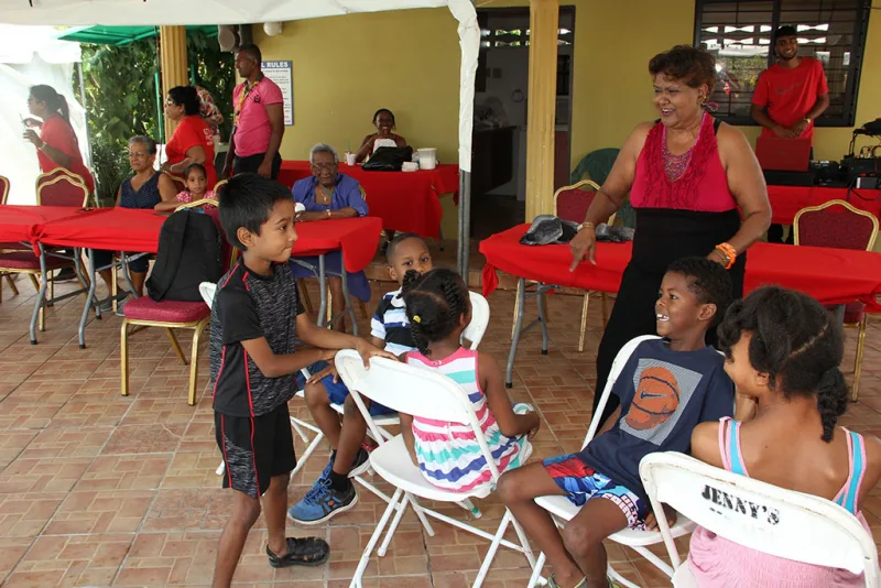 Photograph 20 from GFLF Treats Children to a Family-Oriented Mother’s Day Pool Party