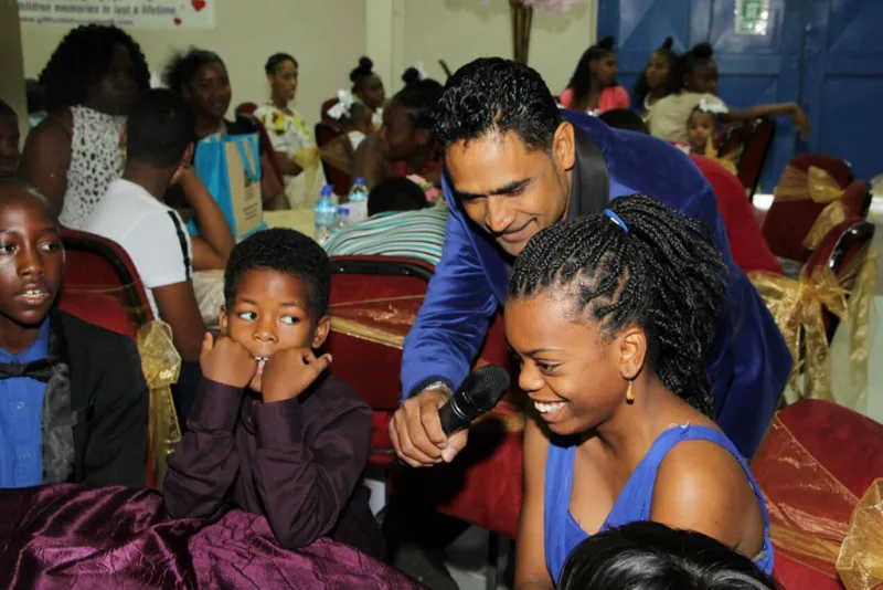 Photograph 8 from Gift For Life Foundation Takes The Children To Stage
