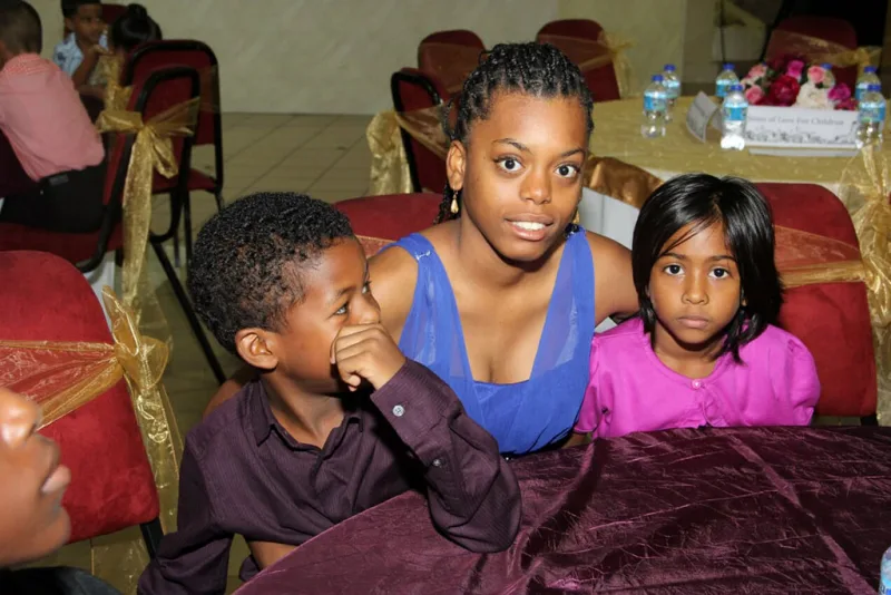 Photograph 15 from Gift For Life Foundation Takes The Children To Stage