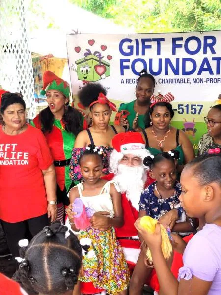Photograph 25 from GFLF Spreads Holiday Magic to Children’s Homes and Needy Families