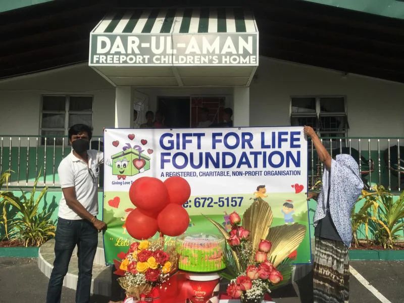 Photograph 3 from Gift for Life Foundation Spreads Love On Mother’s Day 2022!