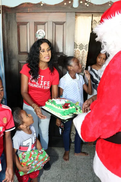 Photograph 52 from Motorcade 2019 – 10th Year of Christmas Cheer by Gift For Life Foundation